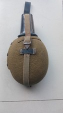 Gourde Allemande WW2 Datée 42 avec Housse et Quart Plastique