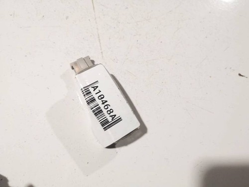 3b0947113 Innenraumleuchte Leseleuchte  Volkswagen Passat DE2473110-06