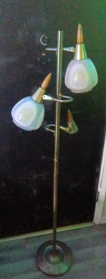 Vtg Acorn MCM Atomic Tension Pole Floor Lamp 3 Light w/ teakwood/Floral Motifs 
