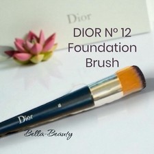 Dior No. 12 Backstage Foundation Brush for Full Coverage Finish   NEW In Box