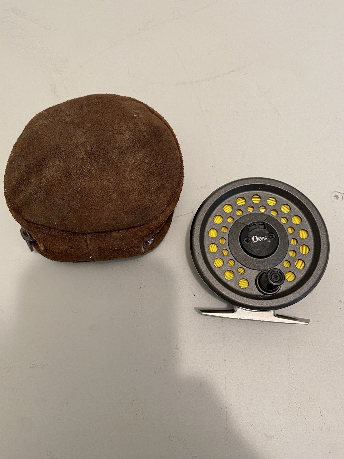 Orvis Clearwater 3/4 Fly Fishing Reel w/Pouch Made In Englan