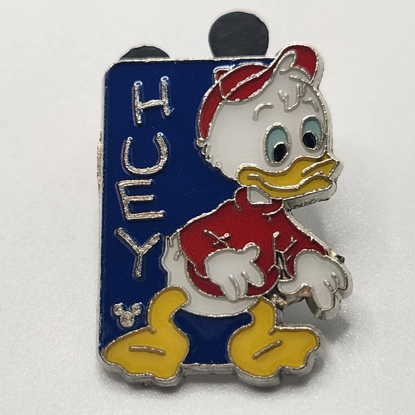Disney Pin Cast Lanyard Collection Huey Duck Limited Edition 1 Of 3 WDW 2006