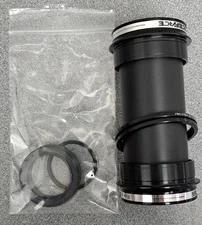 RaceFace CINCH PF30 Bottom Bracket 46mm ID 83mm Shell 30mm Spindle External Seal