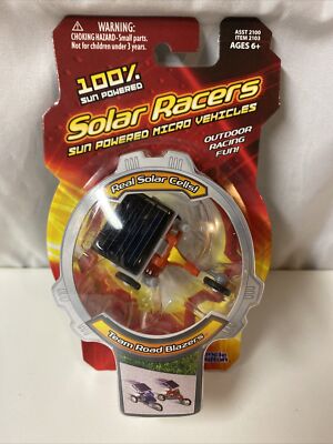 Uncle Milton Explore It! Solar Racers Sun Powered Micro Vehicles  Homeschool