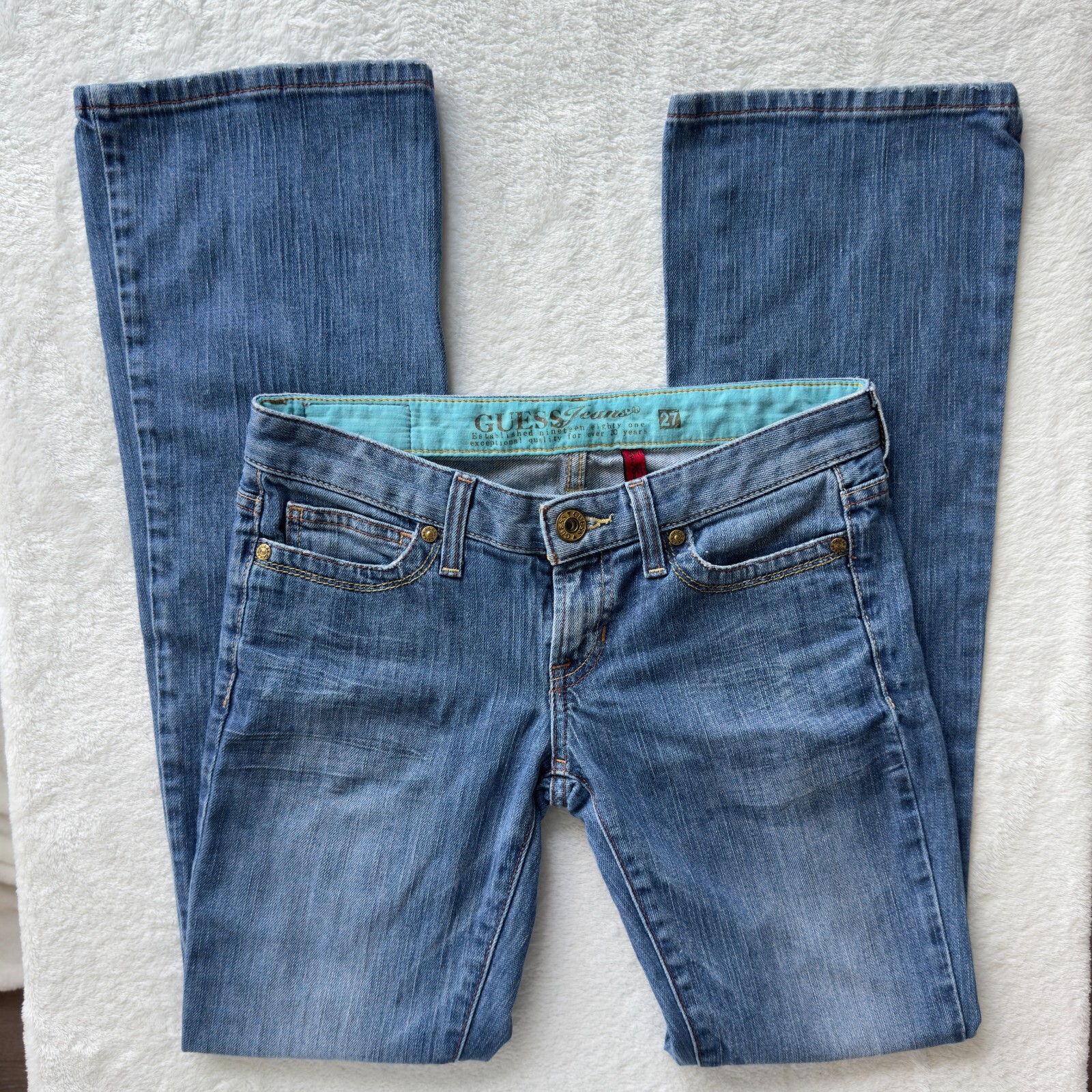 Women's Vintage Guess Jeans \ Y2K 2000s Low-Rise Flare Jeans