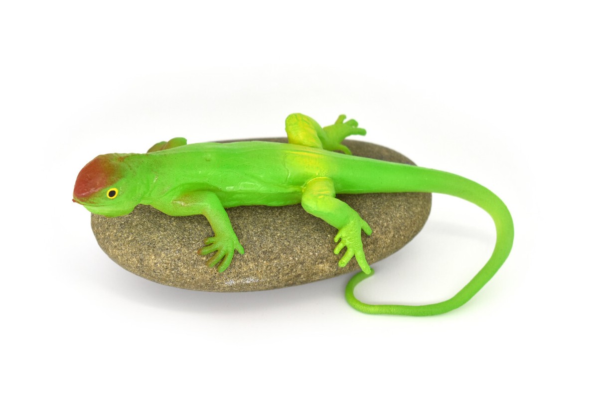 Lizard Green with Red Head, Rubber Toy, Realistic Figurine, Model
