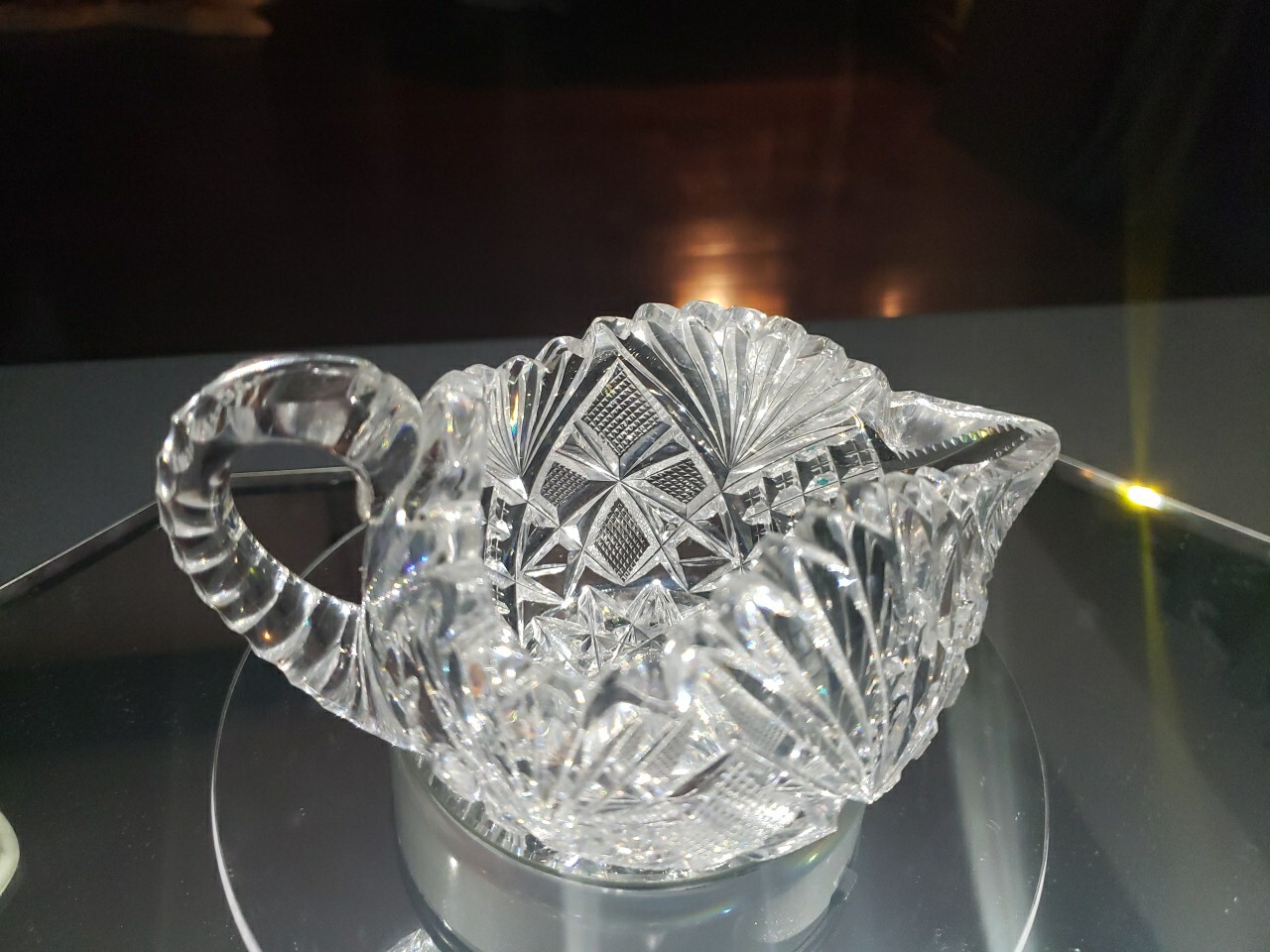 Picture 5 of 24