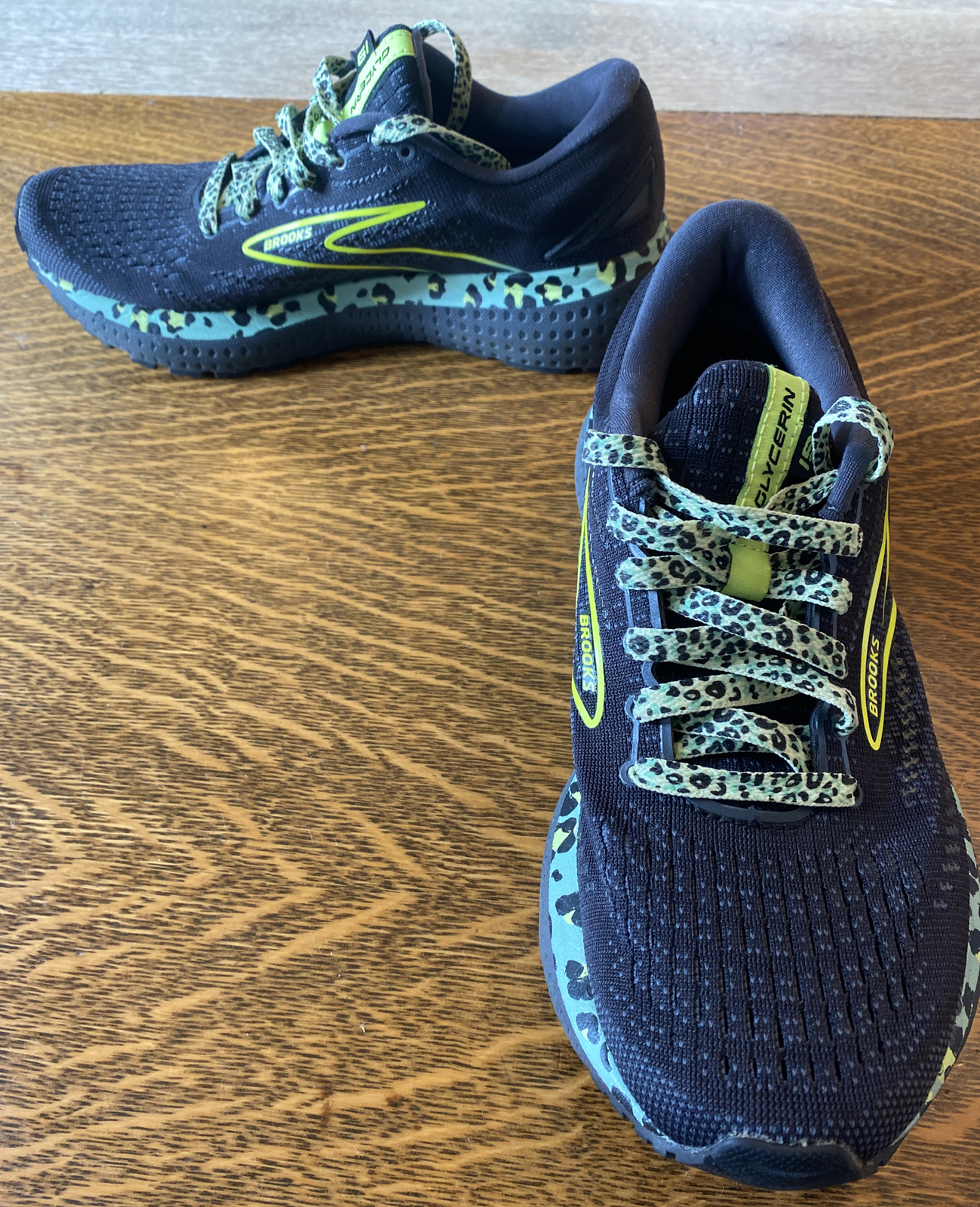 Brooks Glycerin 19 1203431B029 Women’s 6.5 Electric Cheetah Run Wild