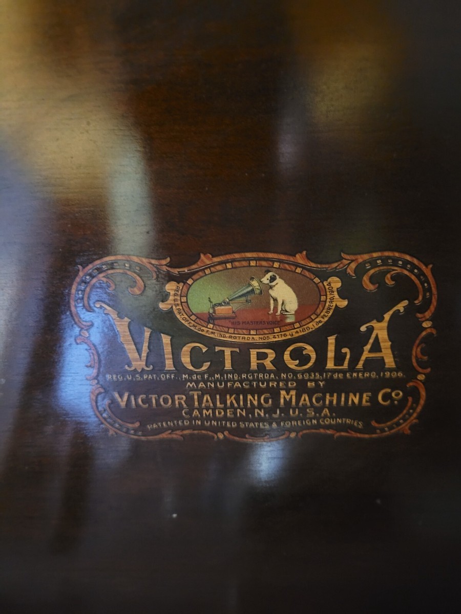 Antique VICTOR VICTROLA PHONOGRAPH VV-Xi TALKING MACHINE Record