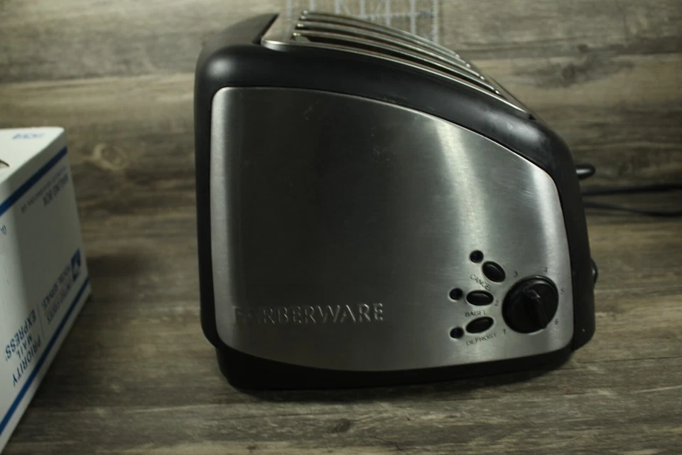 Farberware Tostadora 4 Rebanadas Acero Inoxidable Modelo FAC450T Foto 2 de 4