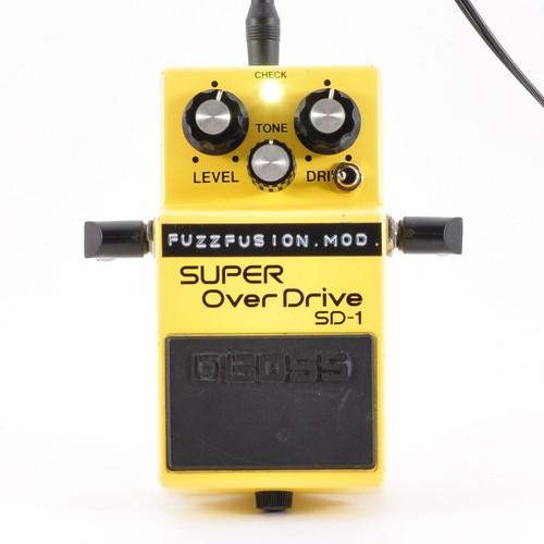 Boss SD-1 Modified SuperOverdrive FuzzFusion Clipping 1N34A&LED3mm Used JP#64373 - Picture 5 of 23
