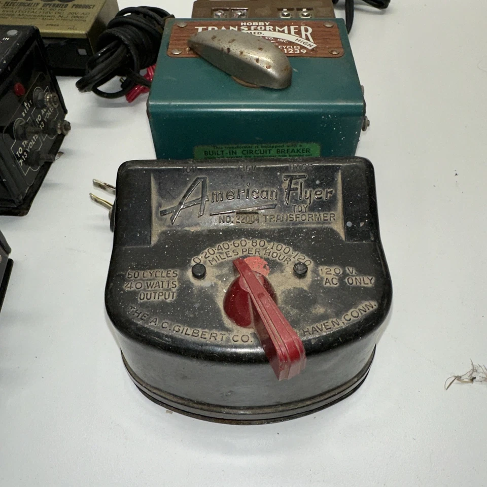 Vintage American Flyer HO TRAIN LOT OF 9 POWER PACK TRANSFORMERS FOR TOY TRAINS - Image 2 of 4