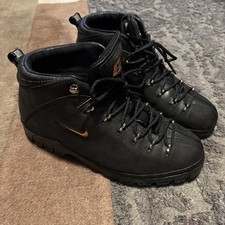 Vintage 1999 Nike Air ACG Gimli Black Leather...
