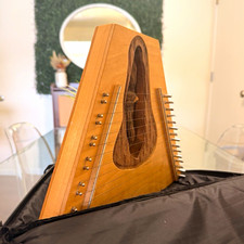 TK O'Brien's Wood Lap Harp, Natural Finish Brown w/ Carrying Bag