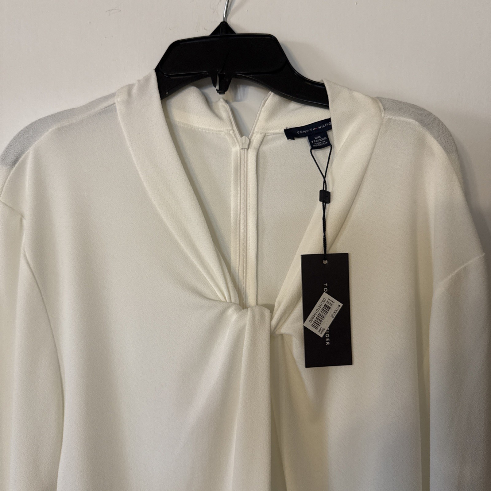 Tommy Hilfiger Women’s XXL Ivory Twisted V-Neck Blouse Soft Stretch Top thumbnail 10
