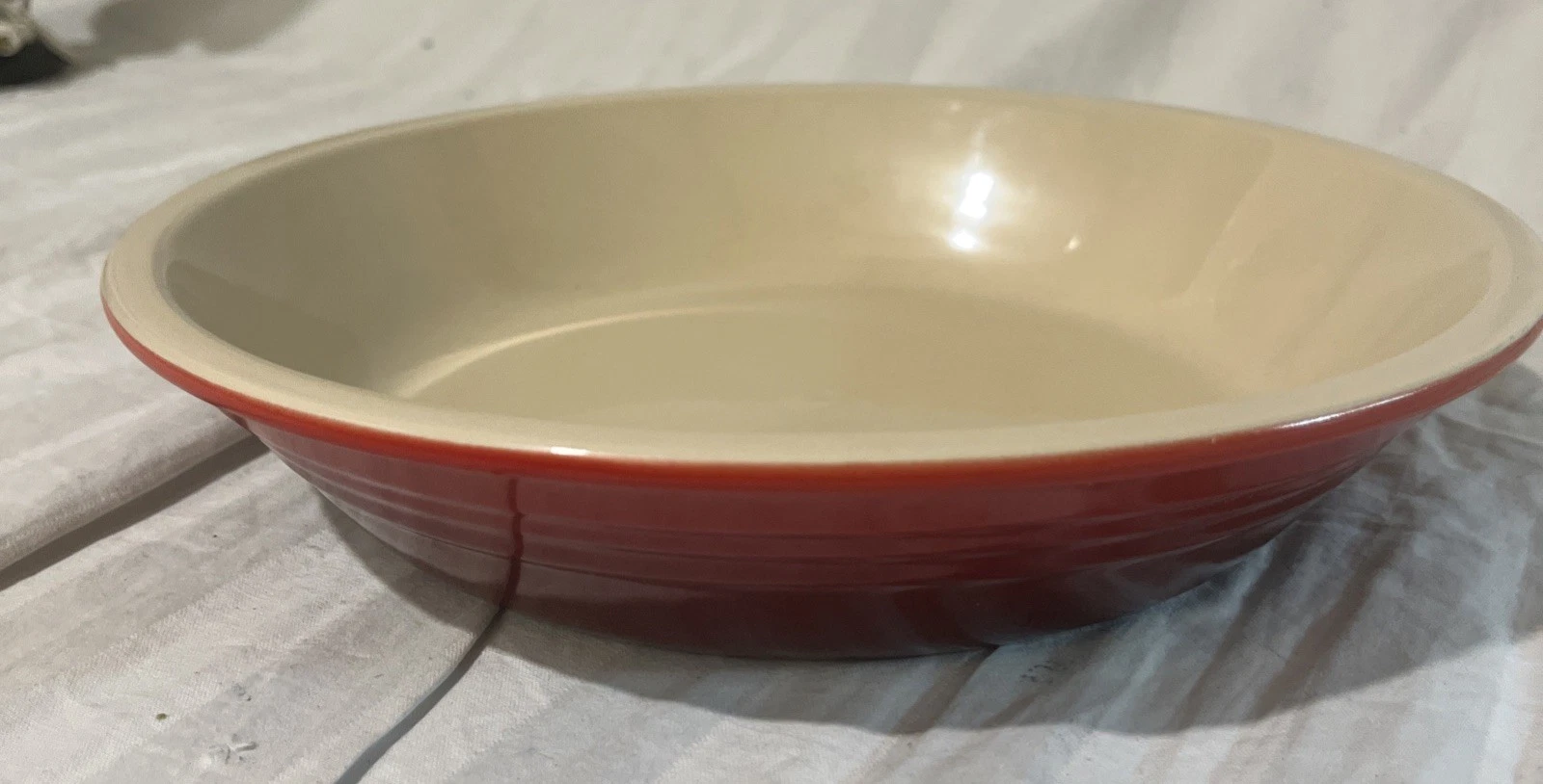 Le Creuset #0705 Stoneware Red PIE PAN