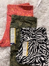 Terra  Sky Plus Size Printed Capri Leggings Lot of 3 size 0X 14w NWT 2