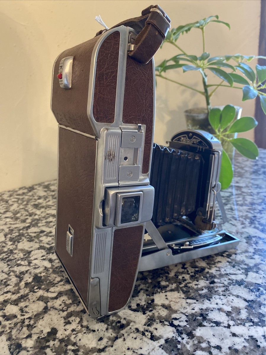 Vintage Polaroid Land Camera Model 95A Speedliner | eBay Vintage Polaroid Land Camera Model 95A Speedliner | eBay