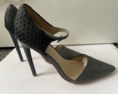 L.A.M.B Gwen Stefane Heels Womens 8M Blue Grey D'orsay Pumps Pointed Toe Buckle - Picture 7 of 15