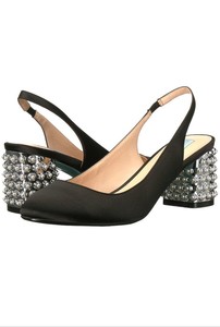 betsey johnson pearl heels