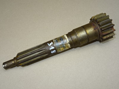 Antriebswelle Getrag Getriebe 03 212 0101 Porsche Diesel N 308 A133 P133 Traktor