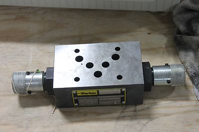 NEW PARKER HYDRAULIC VALVE 3000 PSI FM3DDD 