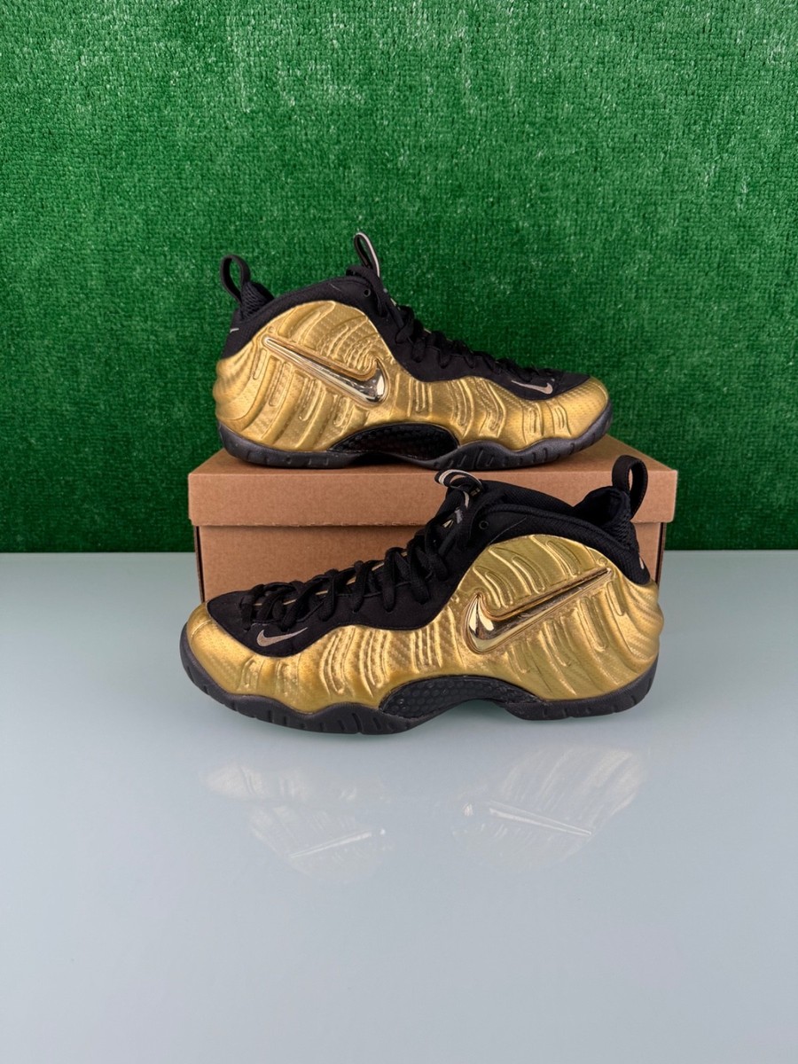 Size 10.5 - Nike Air Foamposite Pro Metallic Gold  display picture 3