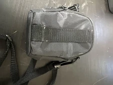 Case Logic Black Small Digital Camera Bag 6 x 4.5 x 3 Handle Strap 