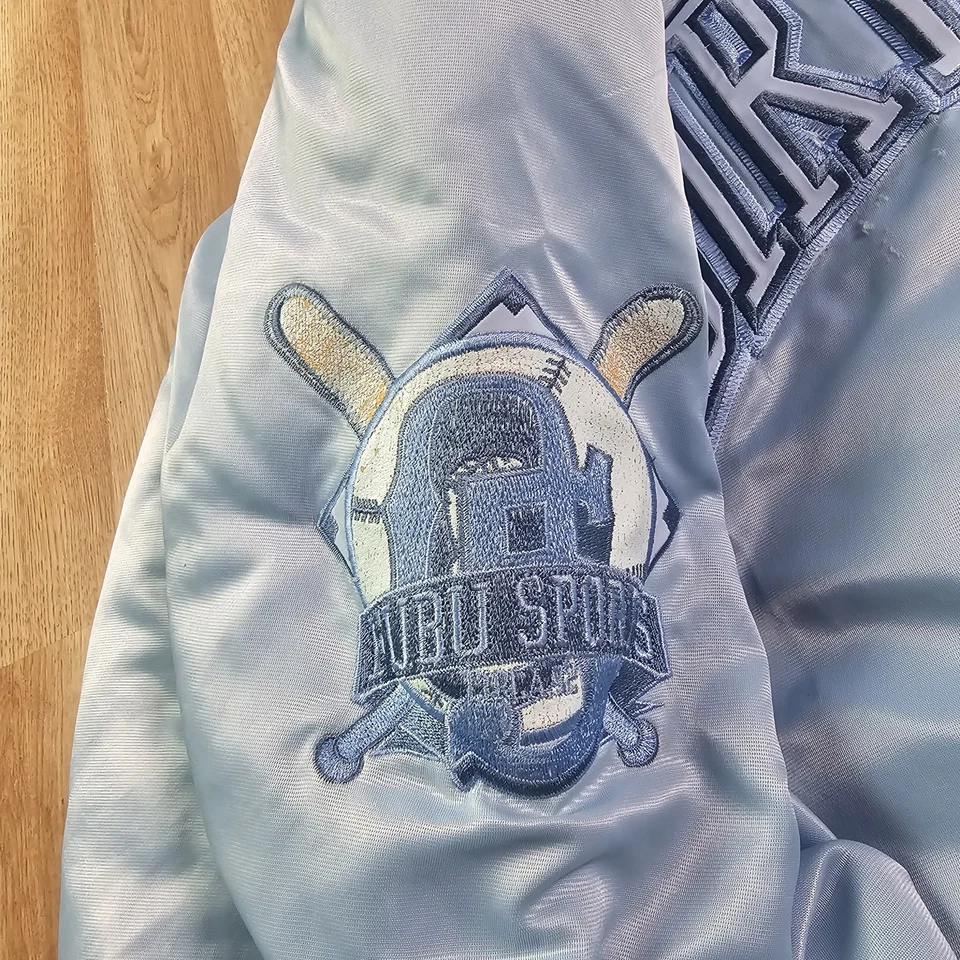 Chaqueta De Colección Fubu Para Hombres XL Azul Años 90 Sucia Serie South City Edredón Forrado Bombardero Y2k Foto 3 de 4