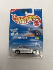 Hot Wheels BMW 850i #498