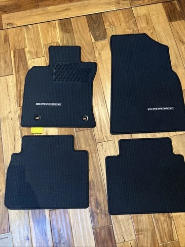 OEM TOYOTA CAMRY CARPET FLOOR MATS BLACK 4 PC