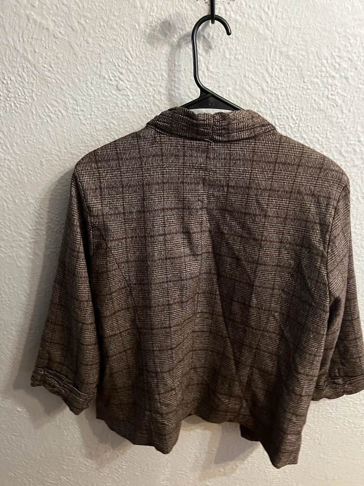 Blazer para mujer Christopher Banks marrón forrado abierto manga 3/4 talla grande Foto 3 de 4