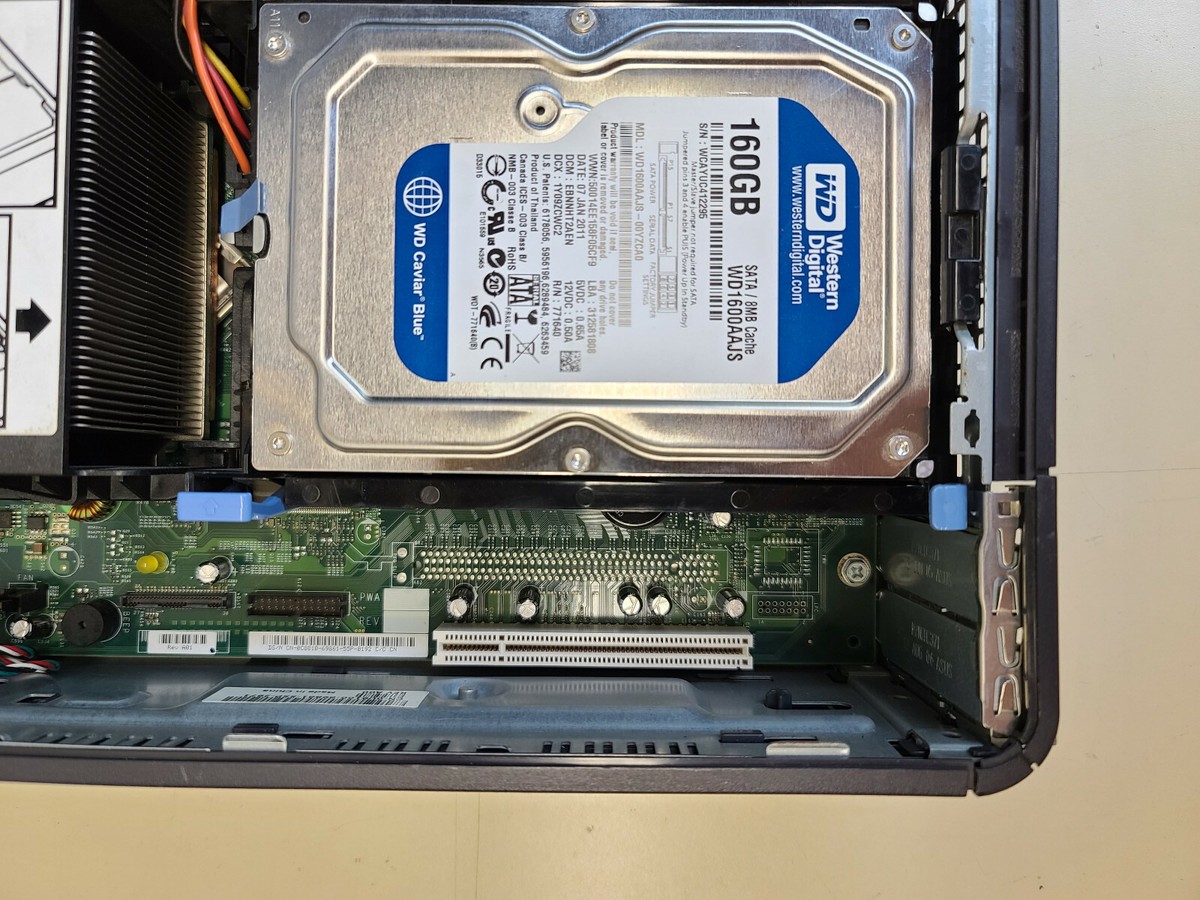 Dell OptiPlex GX520 SFF + Pentium 4 531 + 2GB + 160GB