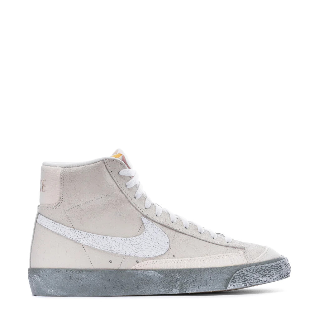 Мужской БЛЕЙЗЕР NIKE MID 77 VINTAGE DV0797-100 Summit Белый / фантомный /слюдяно-зеленый