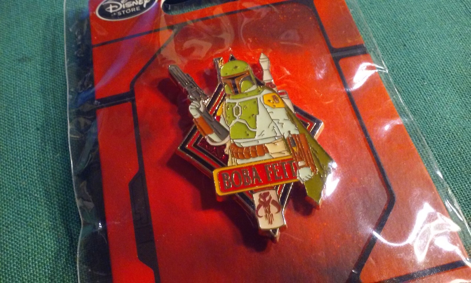 Disney Store Exclusive 2016 Star Wars May The 4TH Boba Fett Disney Pin Sealed