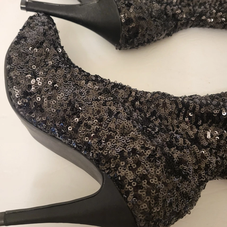 Lauren Lorraine Size 7M Nikita Knee High Pull On Tall Black Sequin Boot Hi Heel - Image 2 of 4