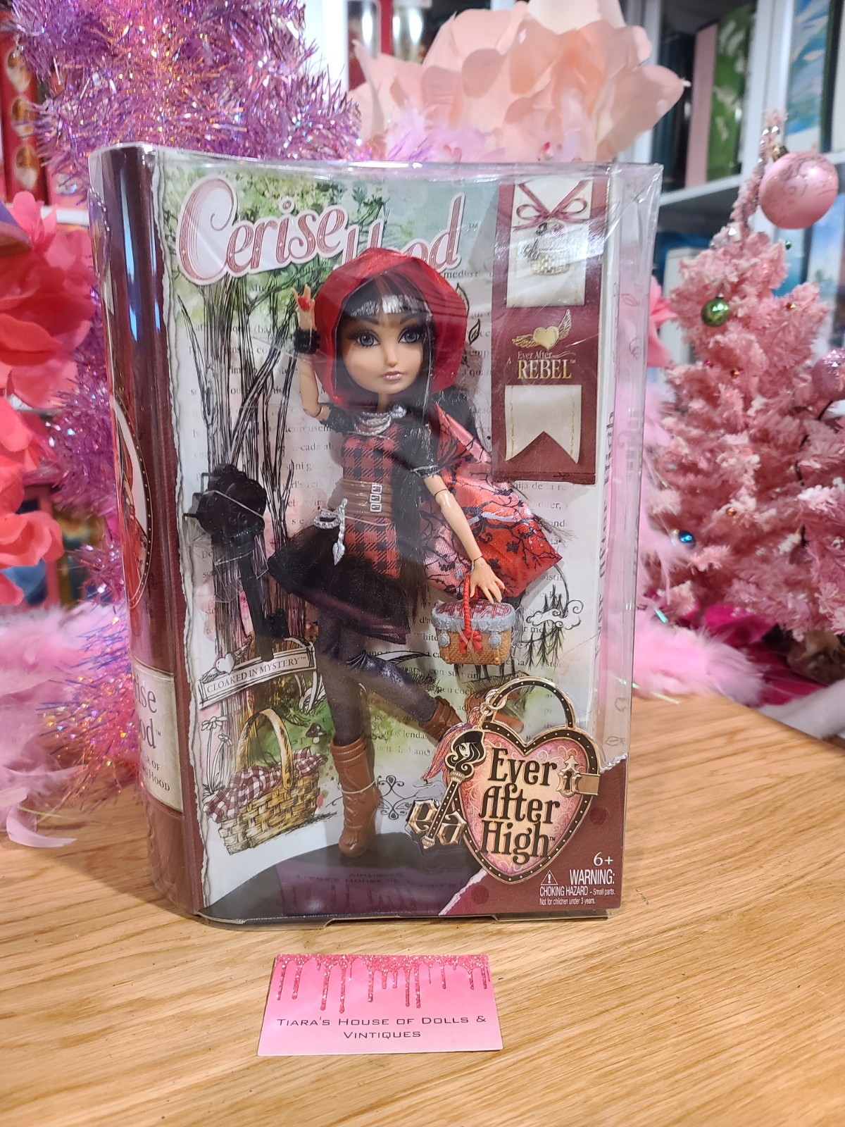 NIB! 2013 EVER AFTER HIGH CERISE HOOD DOLL!