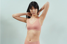 UNIQLO Women AIRism Wireless Bra Ultra Relax Seamless Comfort NWT 487015