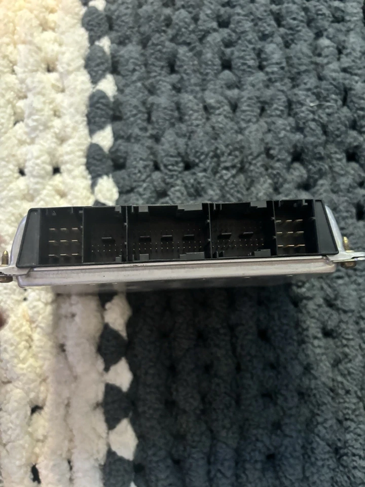 BMW 330Ci E46 Coupe ECM ECU Engine Control Module Fits 2003 2004 2005 - Image 2 of 3