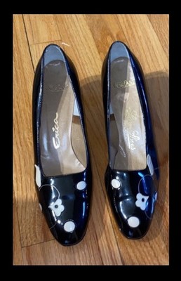 Unique Vintage Black Patent Leather Shoes Size 8 Narrow