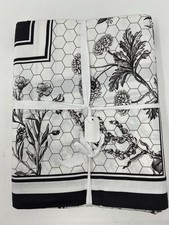 Williams Sonoma Honeycomb Tablecloth 70" x 108" NWOT TB