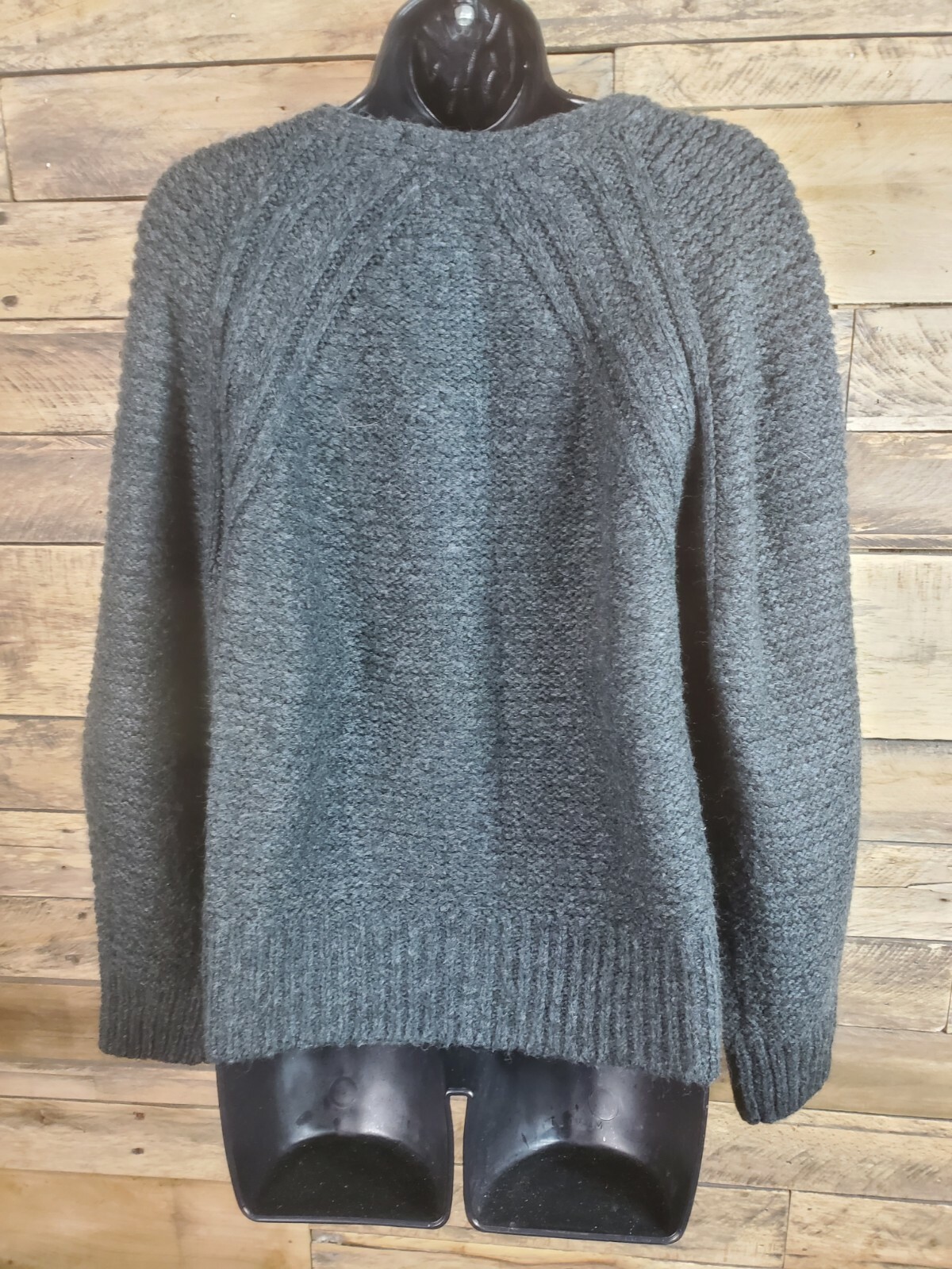 Universal Thread Gray Sweater Medium Chest 42" Le… - image 6