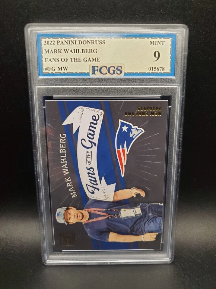 Mark Wahlberg #FG-MW (2022) Panini Donruss Fans of the Game - Graded 9 [FCGS] - Image 2 of 3