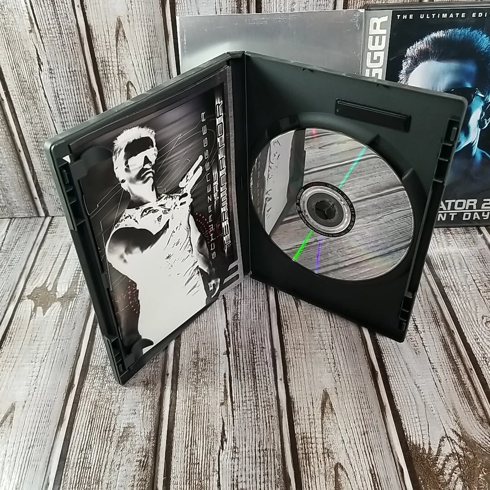 Terminator DVD Bundle 1 & 2 - Judgment Day Ultimate Edition Metal Slipcover - Image 4 of 4