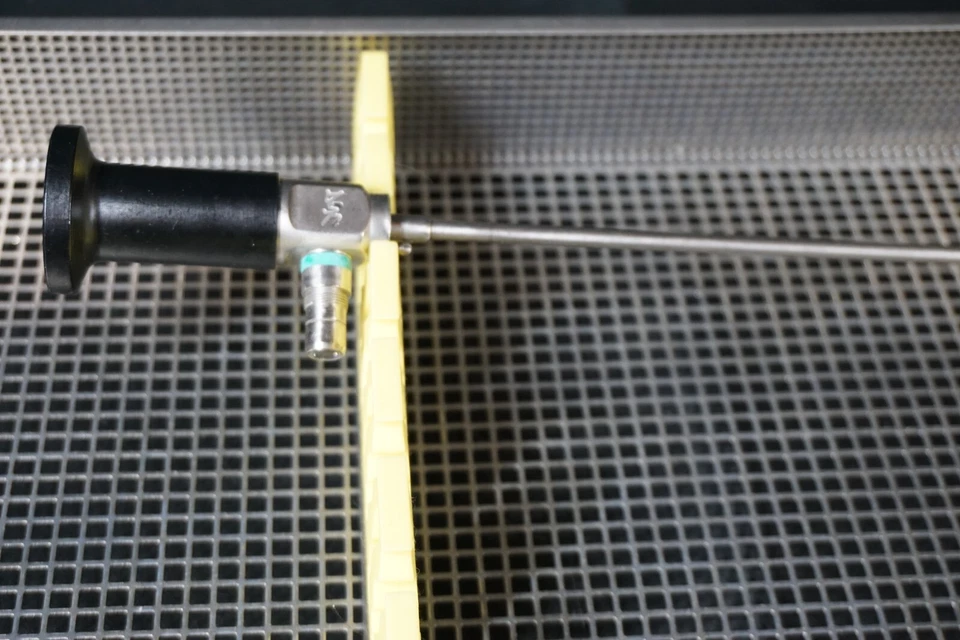 Circon ACMI Endoscope M2 0 degree Autoclavable - Image 3 of 4