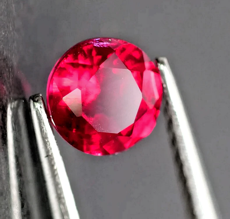 RUBY ROUND CUT RED PINK MAN MADE LAB GROWN GEM FINE FACETED THAILAND NICE AAA IF - Image 3 of 4