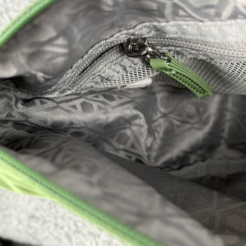 Borsa a tracolla Athleta All About Cintura Power Of She Fanny Vita Pack Verde - Foto 13 di 15