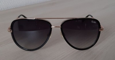 QUAY AUSTRALIA All IN 111 SONNENBRILLE Gold/Schwarz
