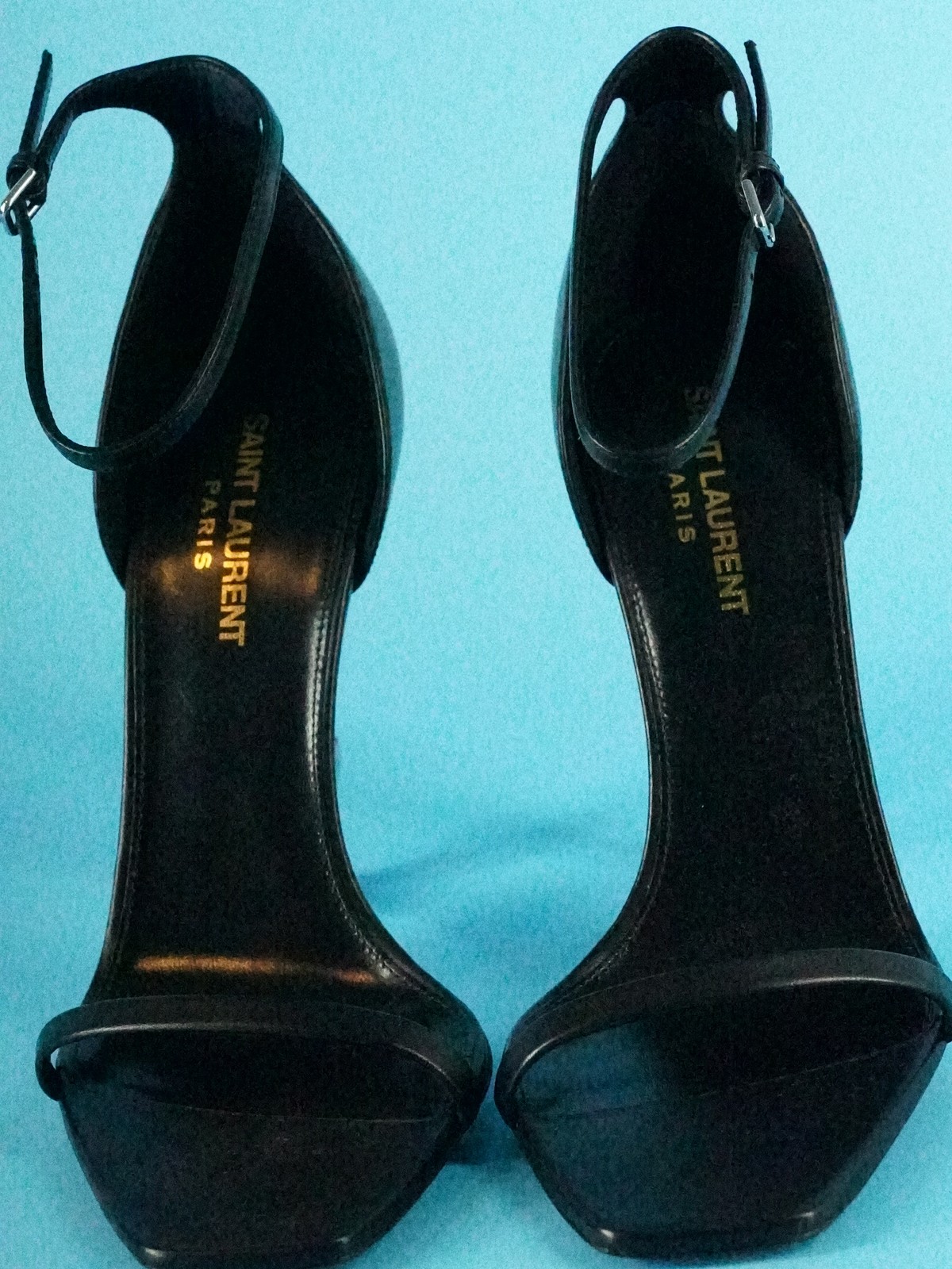 Sandalo Saint Laurent Opyum nero pelle argento tacco YSL cinturino alla caviglia TG 39 $1295