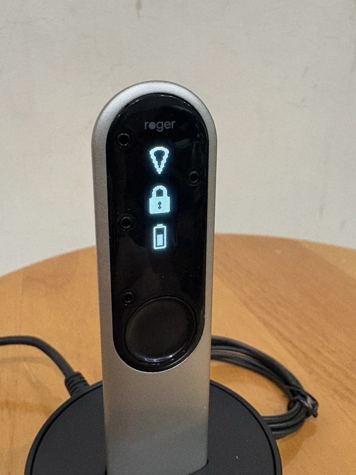 TRANSMISOR DE MICRÓFONO RECARGABLE PHONAK ROGER ON 3 CON BASE LEER Foto 3 de 4